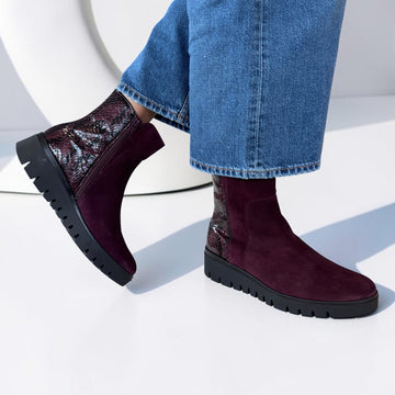 Womens Gabor 8015 Ankle Boots - Mulberry