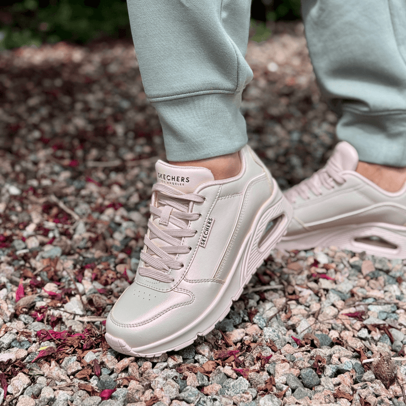 Womens Skechers Uno Galactic Gal Trainers - Light Pink