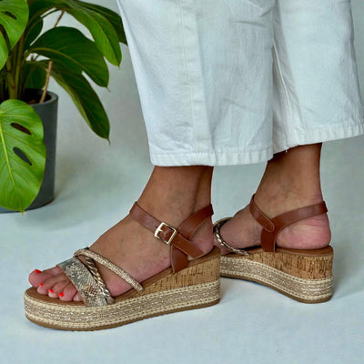 Womens Valentino Conte 6W8913 Strappy Wedge Sandals - Tan