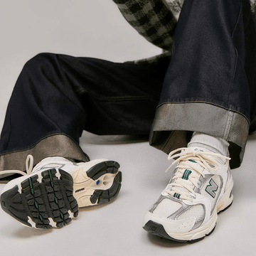 Womens New Balance 530 Trainers