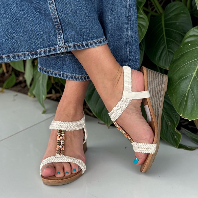 Womens Lunar JLH535 Wedge Florence Sandals - White