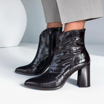 Womens Wonders 5444 Ankle Boots - Brown