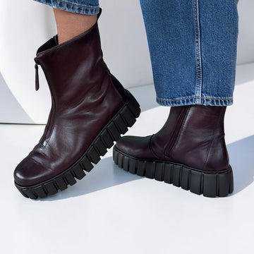 Womens Gabor 8016 Bordeaux Ankle Boots - Bordeaux