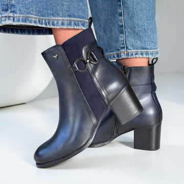 Womens Susst Suzy26 Faux Leather Ankle Boots - Navy