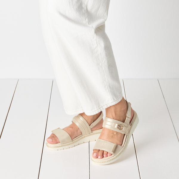 Womens Tamaris 28264 Champagne Sandals - Champagne