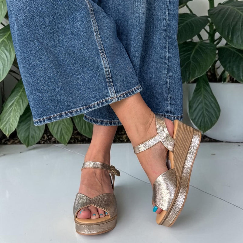 Womens Pitillos 11280 Wedge Sandals - Gold