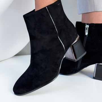 Womens Tamaris 25396 Ankle Boots - Black
