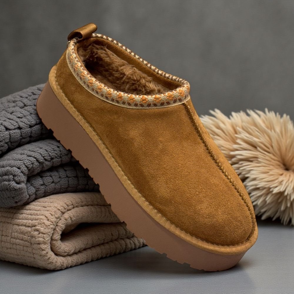 Womens Xti 143237 Faux Fur Lined Platform Mules