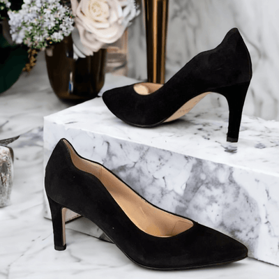 Womens Gabor 31.381 Scallop Edge Court Heels - Black