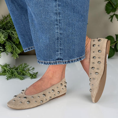 Womens Xti 145283 Suedette Studded Pumps - Beige Gold