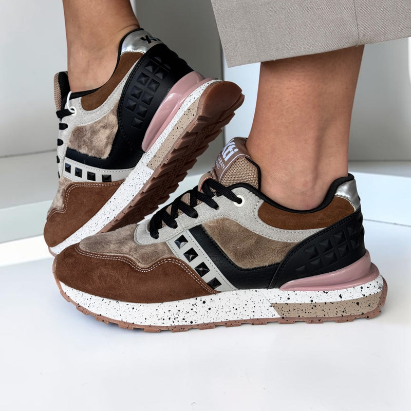 Womens Xti 146110 Beige Trainers - Beige