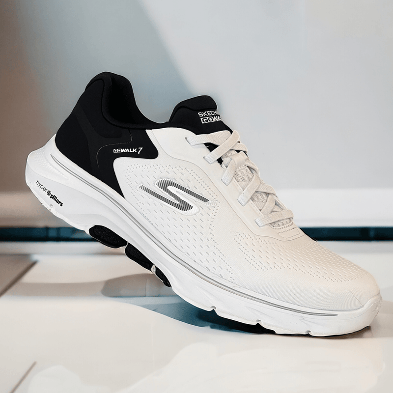 Womens Skechers Go Walk 7 Trainers - White