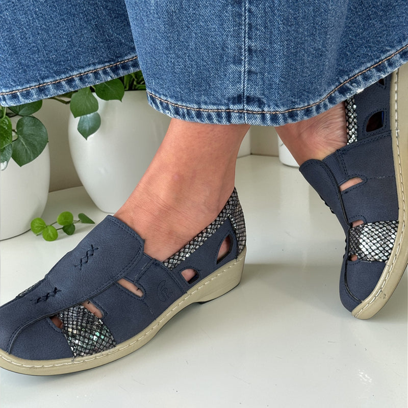 Womens Susst Navy Comfort Casual Slip-On Comfort Casual Shoe Shoe - Navy