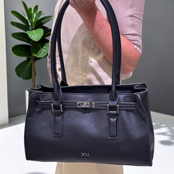 Womens Xti 184677 Shoulder Bag - Black