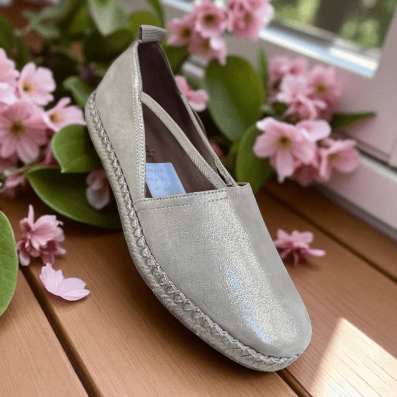 Womens Tamaris 24620 Print Flat Espadrilles - Champagne