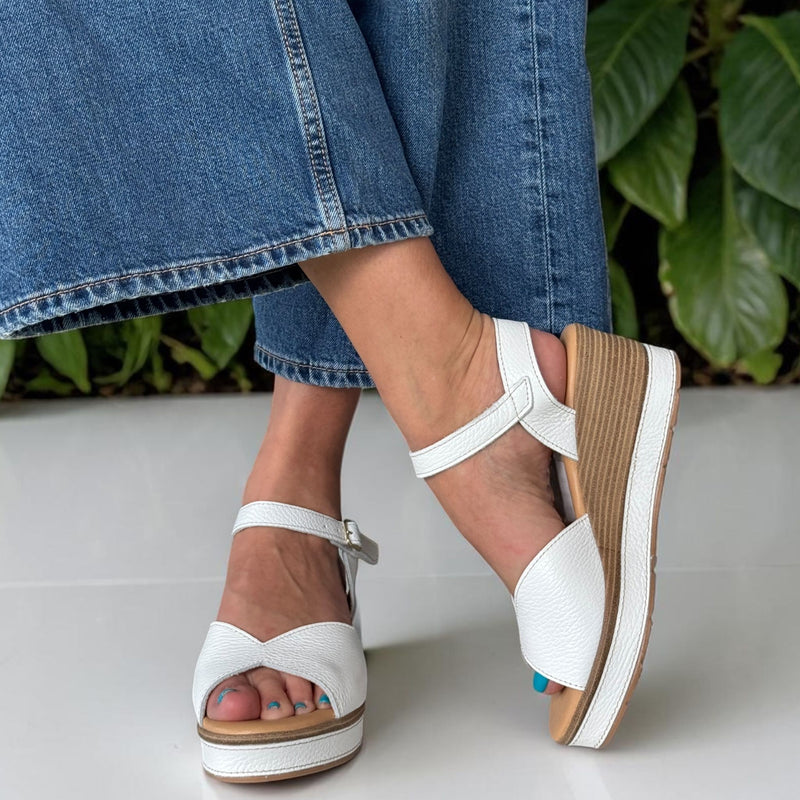 Womens Pitillos 11280 Wedge Sandals - White