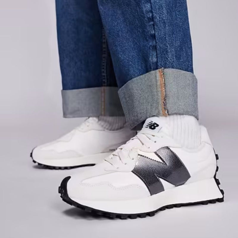 New Balance Womens 327 Trainers - Sea Salt with Castlerock