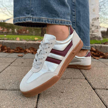 Womens Redz Berlin Gum Sole Trainers - Silver and Wine