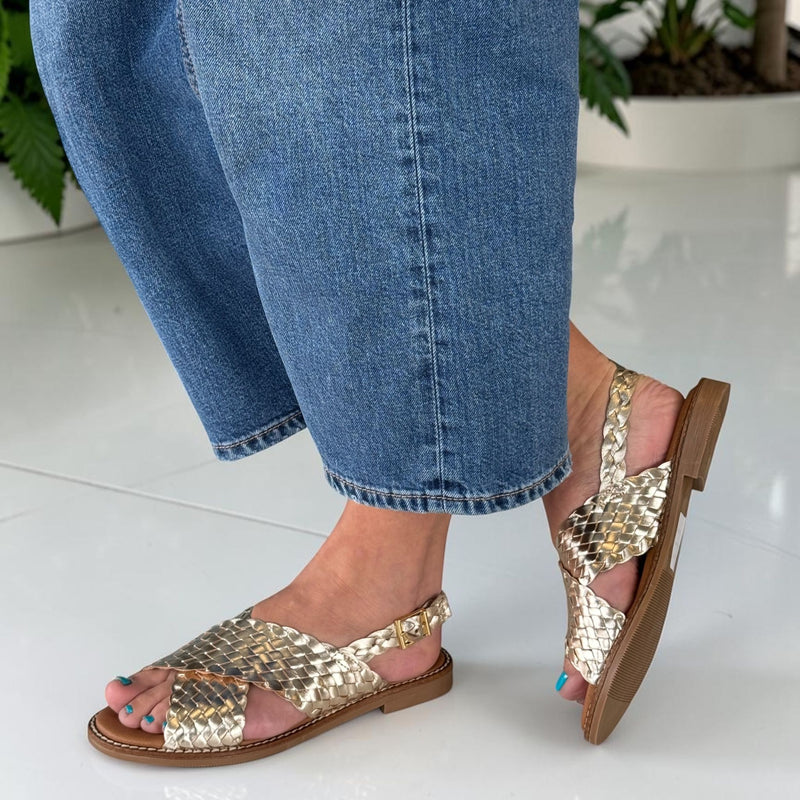 Womens Oh My Sandals 5839 Gold Woven Crossover Sandals - Gold