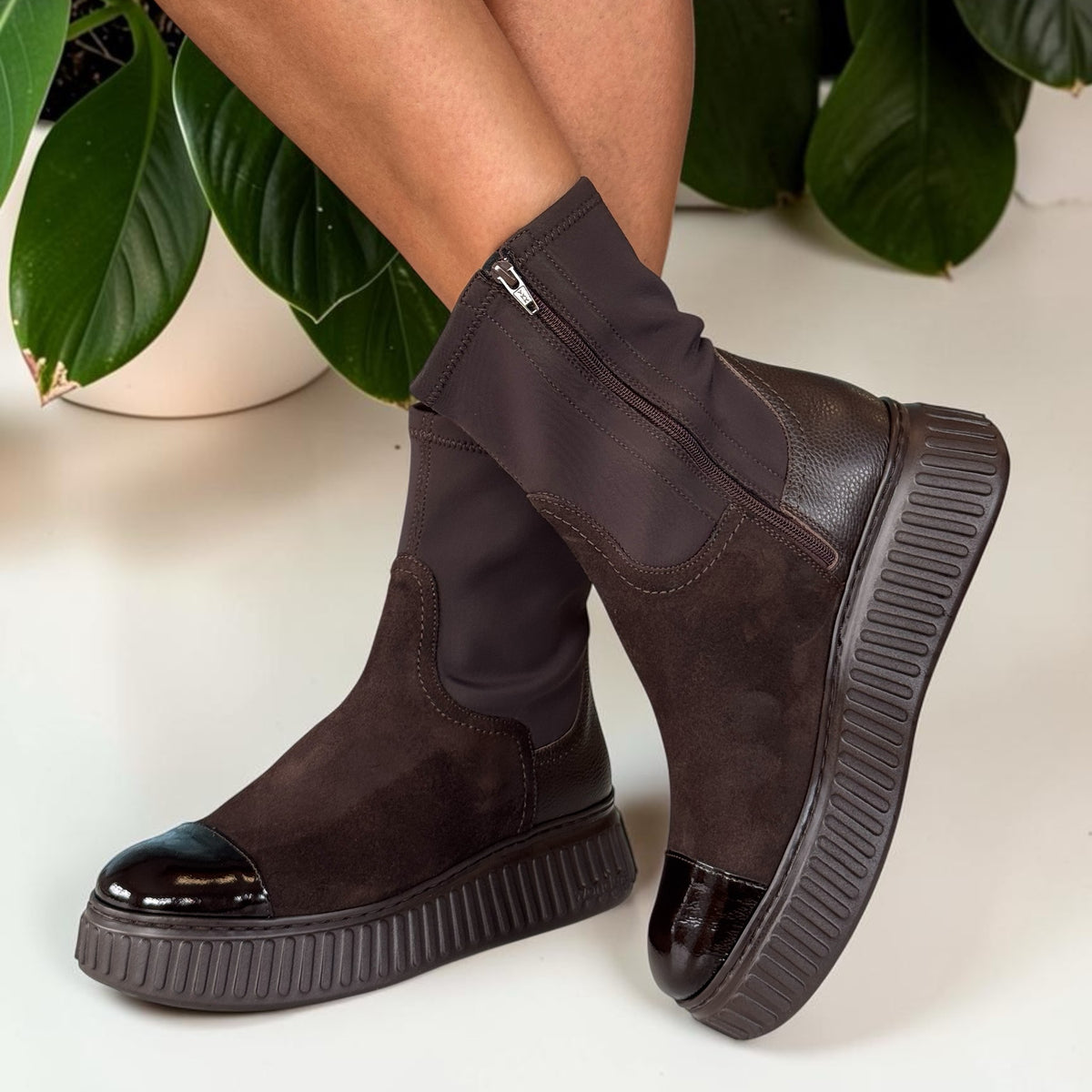 Womens Wonders 5207 Brown Suede Boots