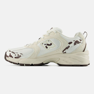 Unisex New Balance 530 Mesh Trainers - Linen with Pumpernickel Beige