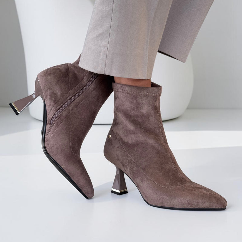 Womens Una Healy Aperture Suede Ankle Boots - Utaupia