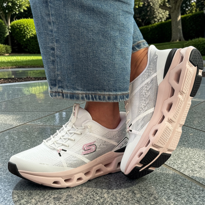 Womens Skechers 150513 Glide-Step Altus Trainer in White and Pink